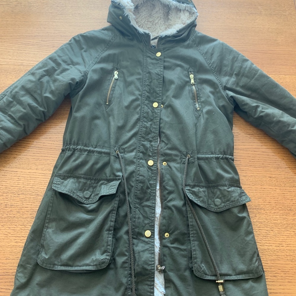 Coat - Picture 2 of 3